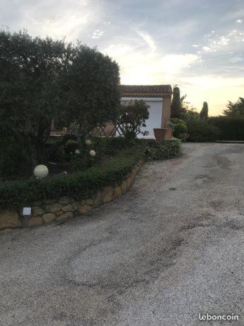 Studio 30 M² Vila Lançon-Provence Exterior foto
